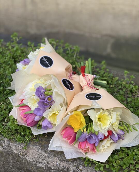 Mini buchetel cu Flori de Primavara