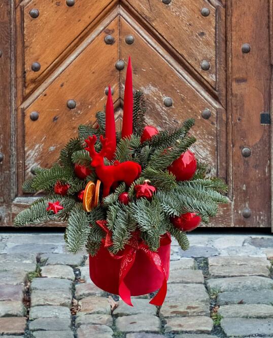 Aranjament de Craciun cu Brad Natural - Red Candles 